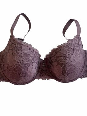 LA VIE EN ROSE plus size   moulded Lace Underwire Bra - Mauve size 40C
